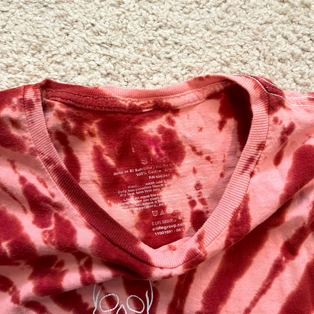 Graphic tee - Picture 2 of 2